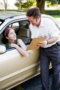 Learn how to find a good driving education instructors. 